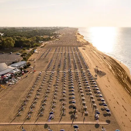 Chic By The Coast In Bibione