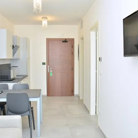 Chic By The Coast In Apartment Bibione